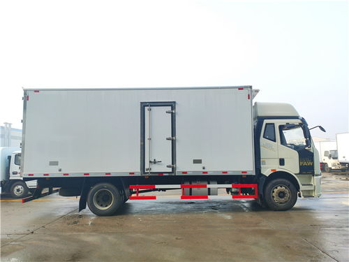 解放J6L肉钩冷藏车与6米8蔬菜冷冻运输车选购指南及价格分析